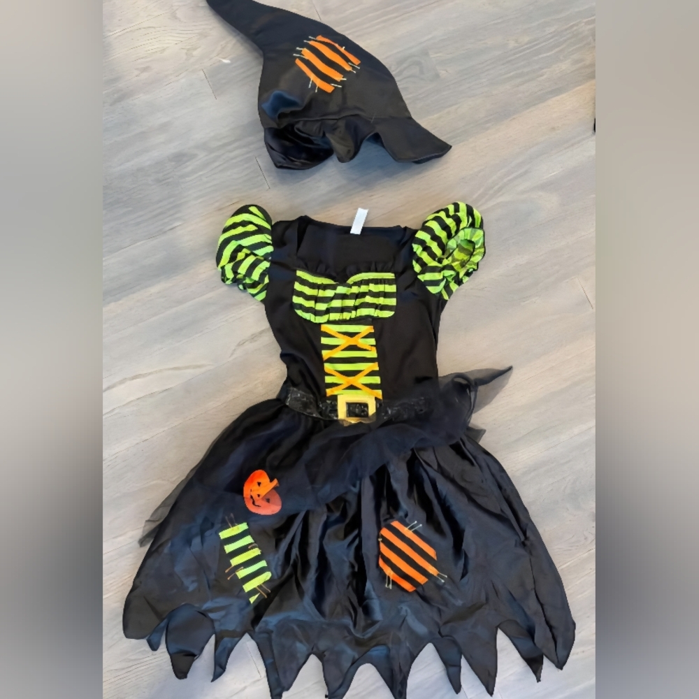 Like New Pumpkin Patch Witch Halloween Costume Child Medium 8 to 10, 2 Pc